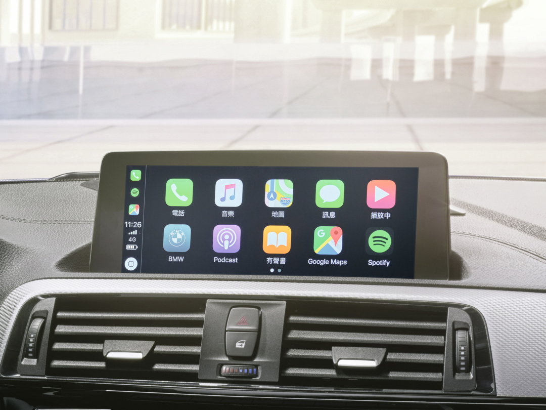 SMALL_[新聞照片二] 搭載BMW獨家首創無線Apple CarPlay整合系統